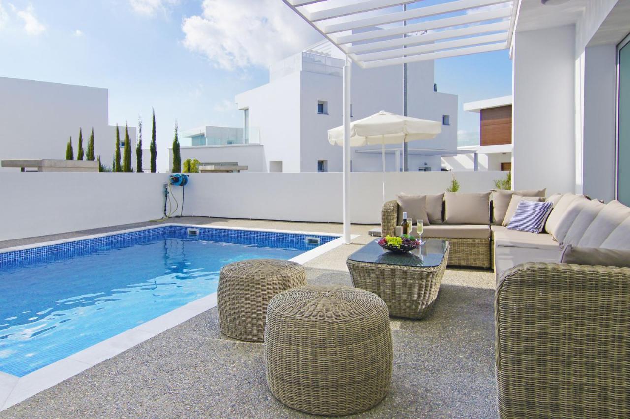 Villa Paradisia Ayia Napa Exterior foto
